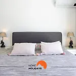 #221 Cerro Grande By Holidays Villa